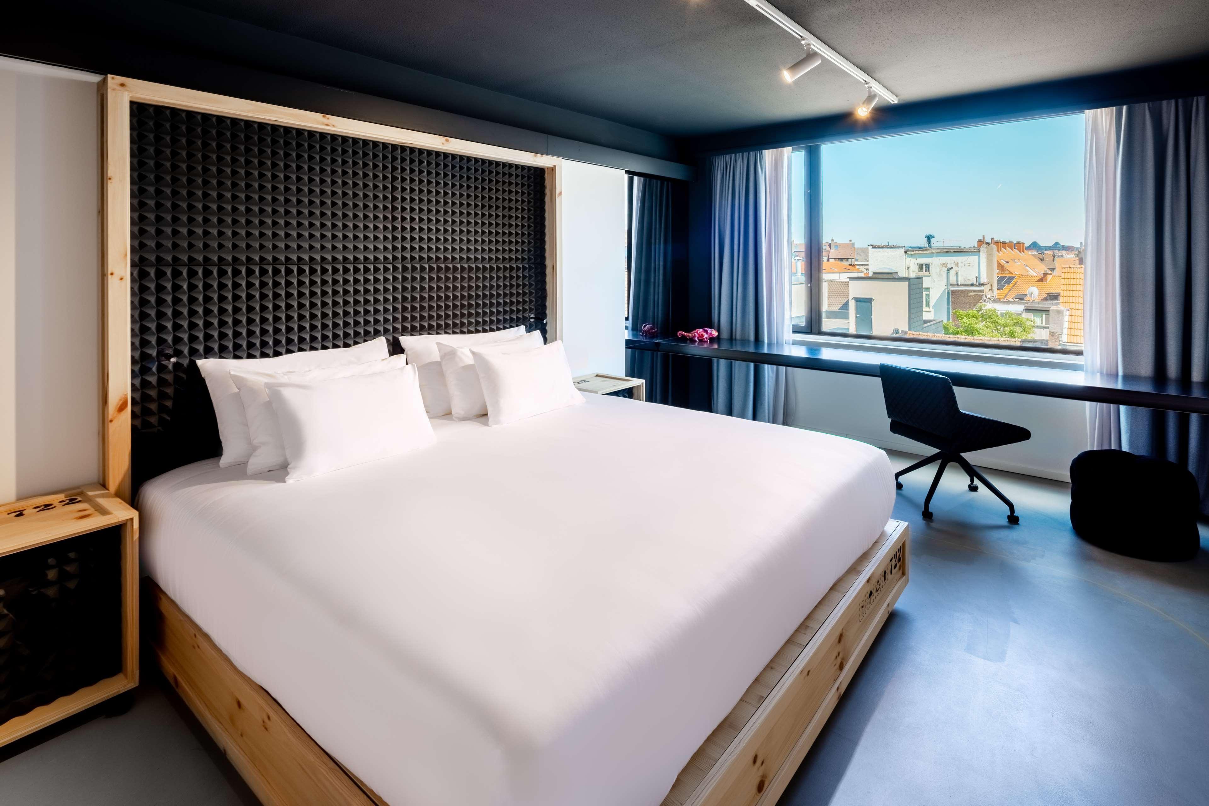 Nhow Bloom Hotel