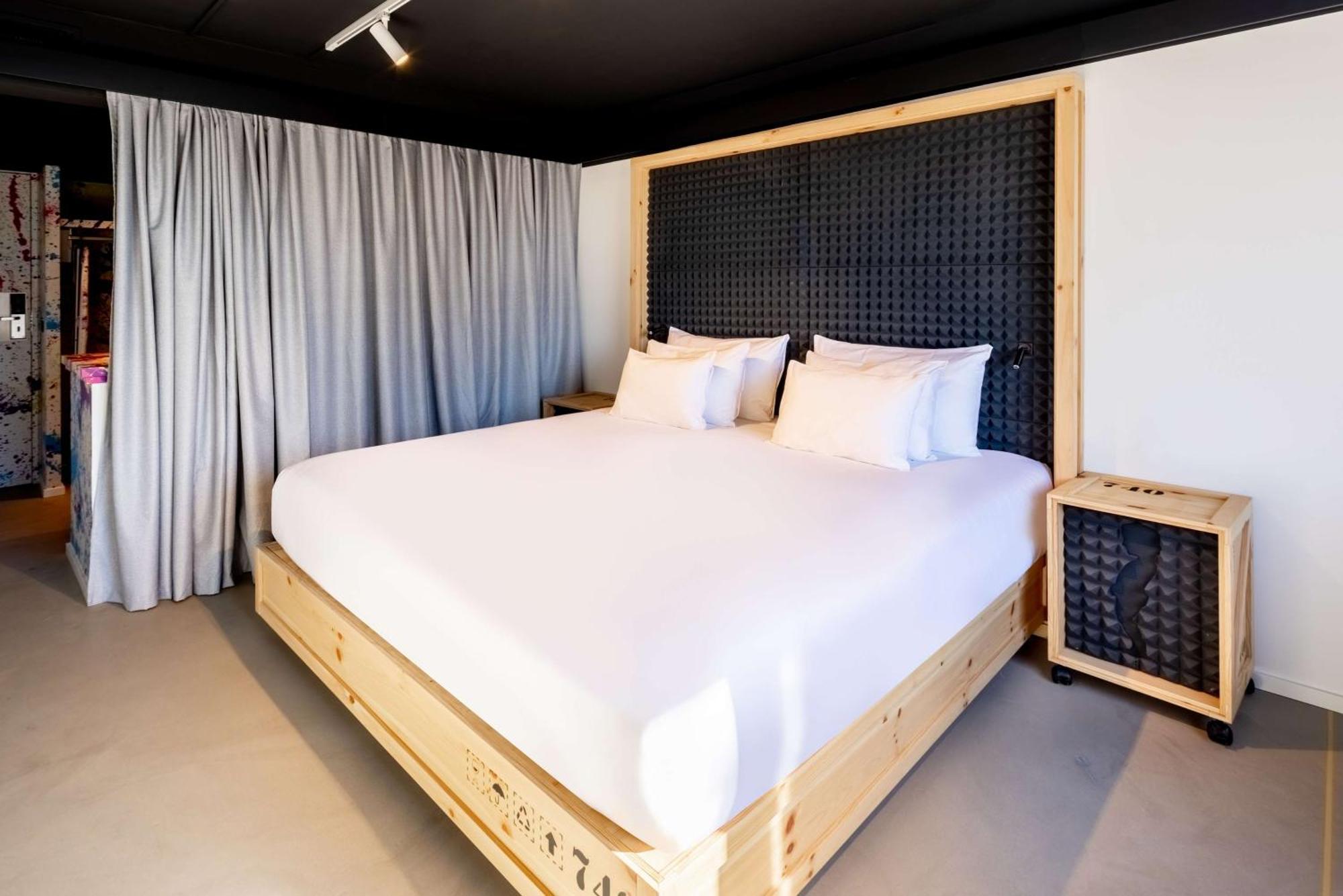 Nhow Bloom Hotel